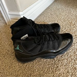 Space Jam Jordan 11’s size 10. Pre owned